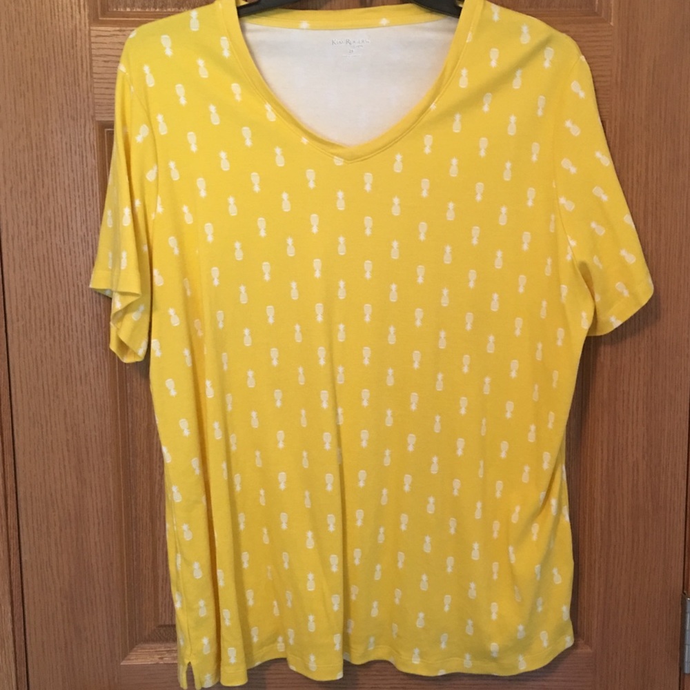 Plus-size Kim Rogers V-neck T-shirt